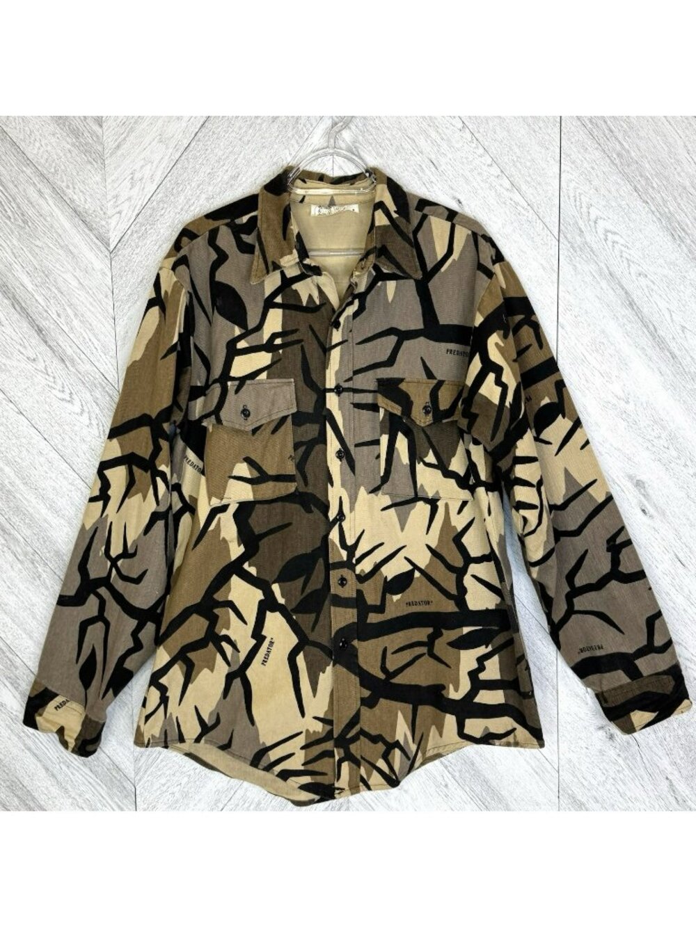 Vintage Predator Camo Shirt Mens Large Button Up Hunting Long Sleeve USA Y2K